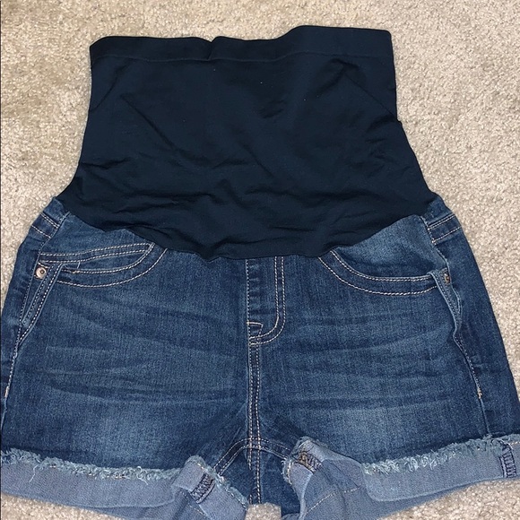 Maternity shorts - Picture 2 of 6